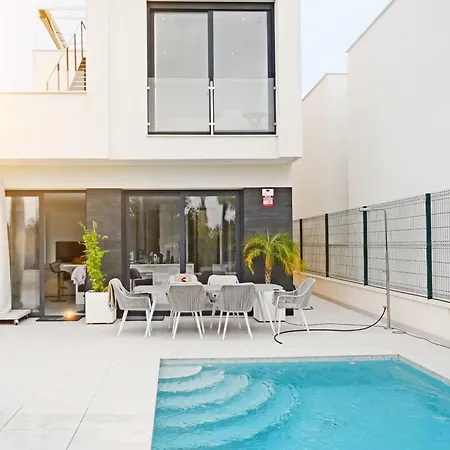Casa Palmera Villa *